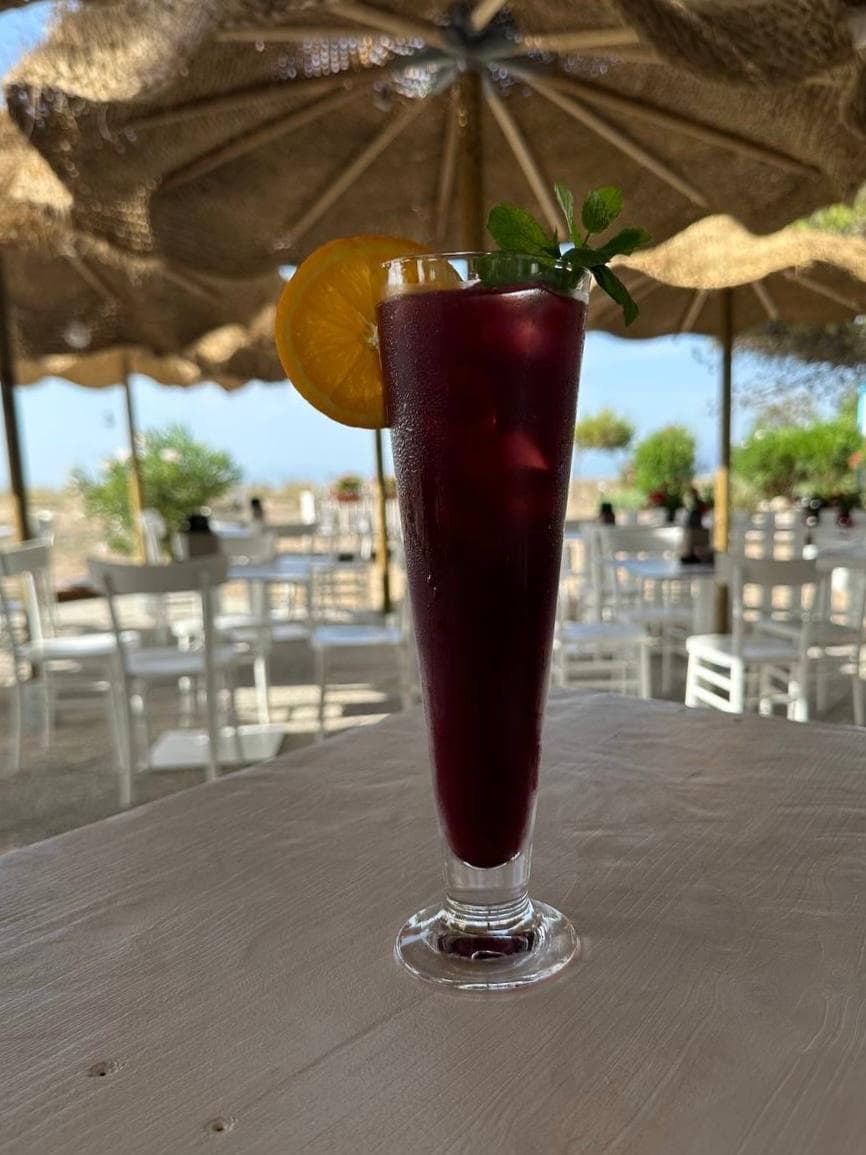 Drink del bistrot servito per una pausa aperitivo